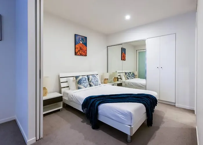 Stylish 1Br Apt W Infinite Pool In South Brisbane